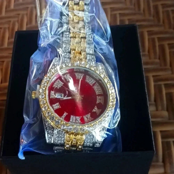 Vintage Quartz Watch Rhinestones Large Dial Steel Band Watch Fancy Women NWT - Picture 5 of 5